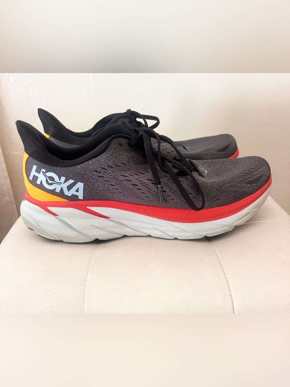HOKA One One Men’s Clifton 8 Gray Running Shoes 11D Lightweight Cushioning